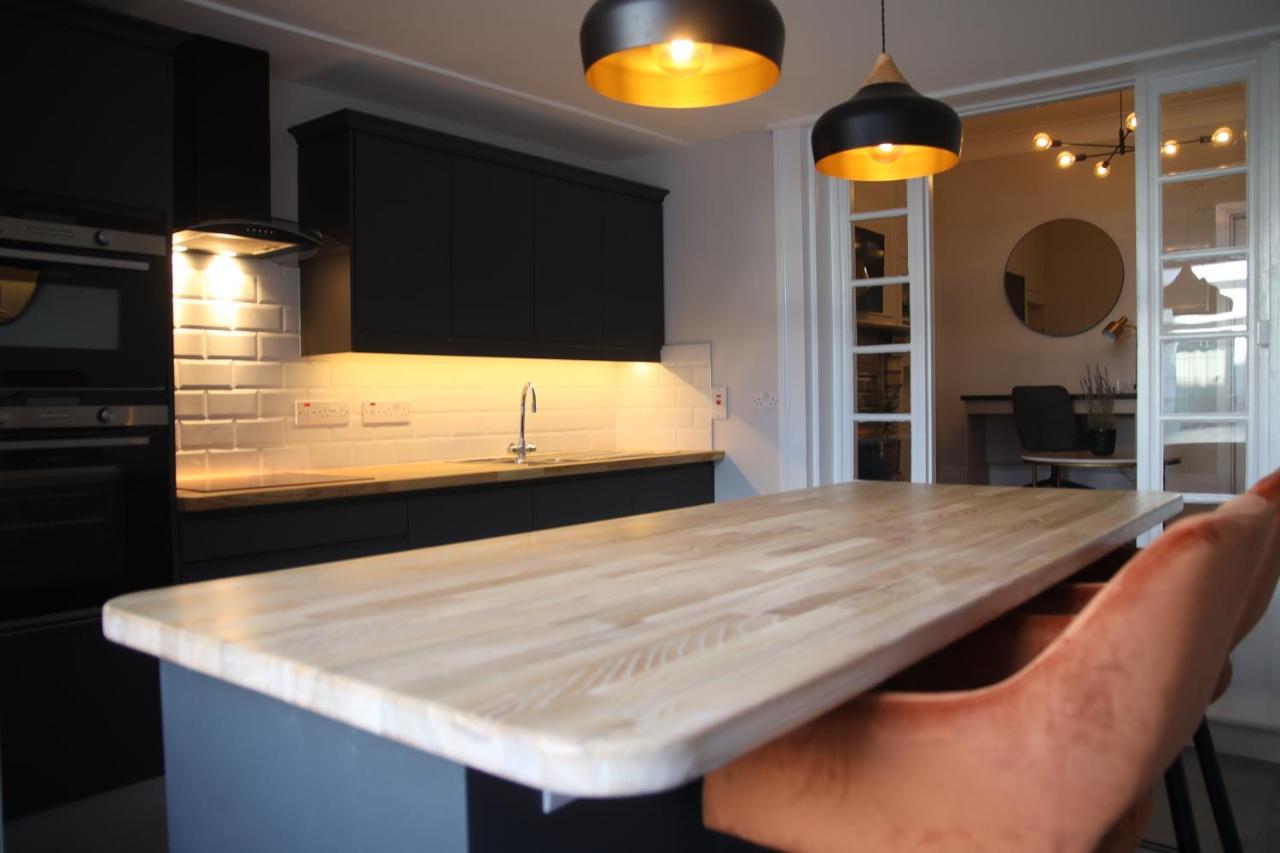 Crawford House- Scholarlee Living Apartments Корк Экстерьер фото